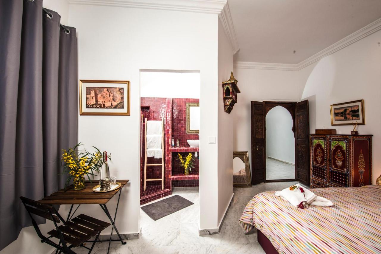 Gasthof Lhostel A Casablanca