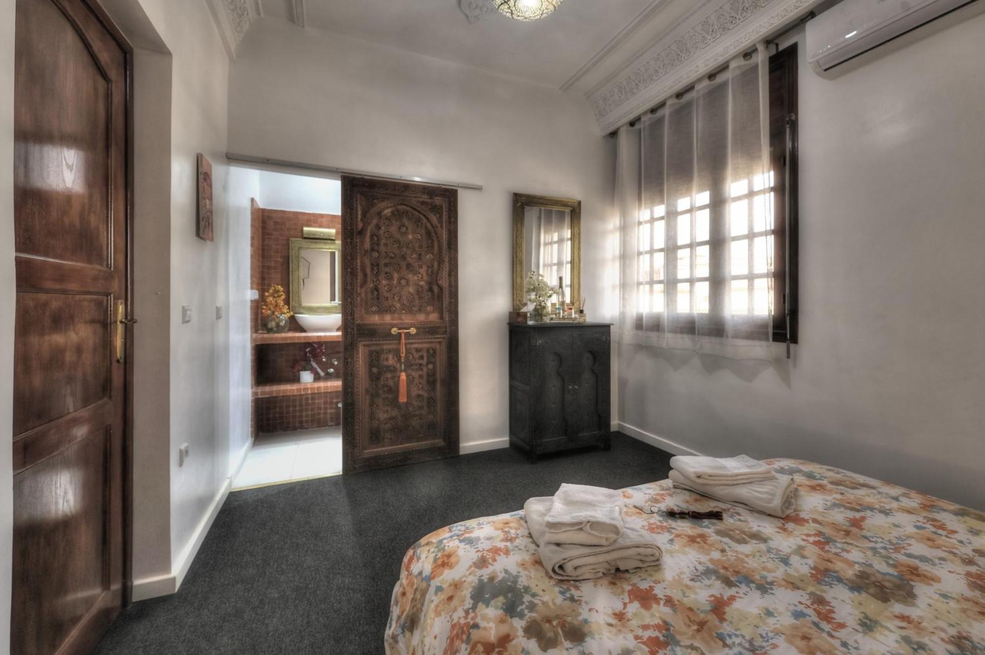 Gasthof Lhostel A